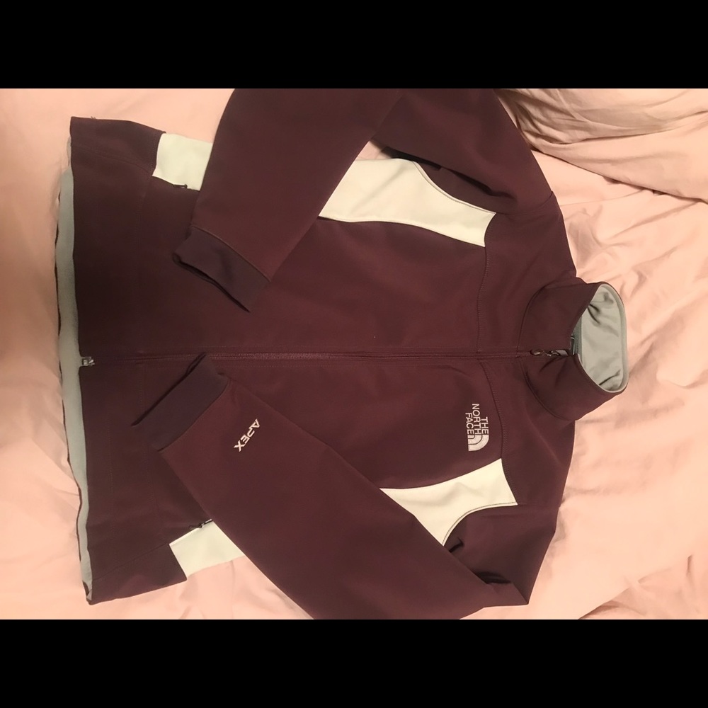 THE NORTH FACE